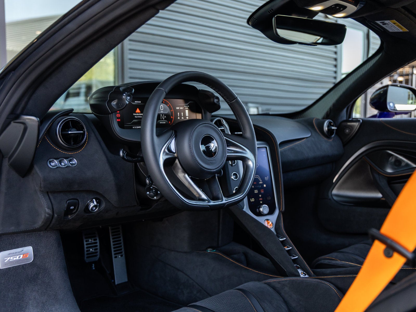 2027 McLaren 750S Base