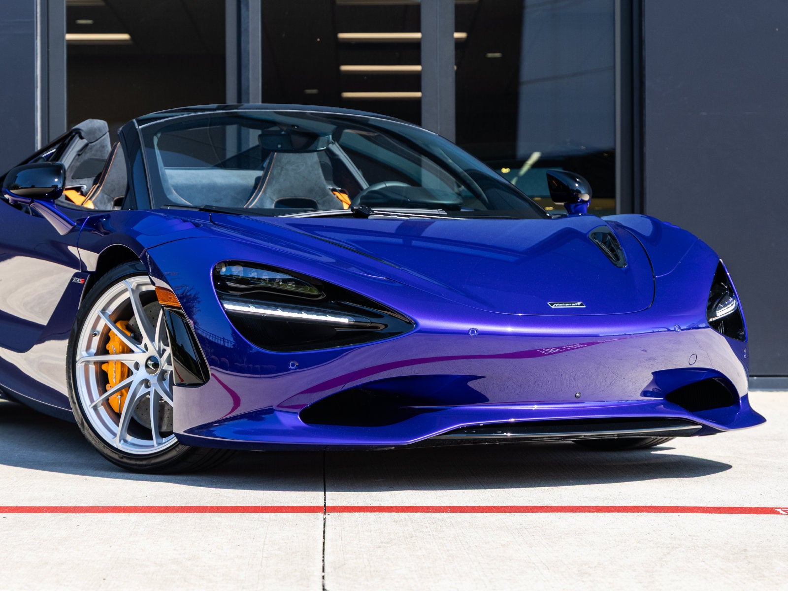 2027 McLaren 750S Base