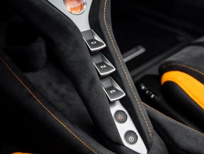 2026 McLaren 750S Base