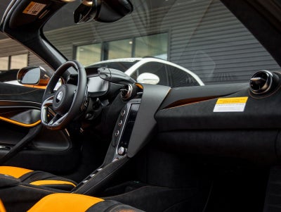 2026 McLaren 750S Base