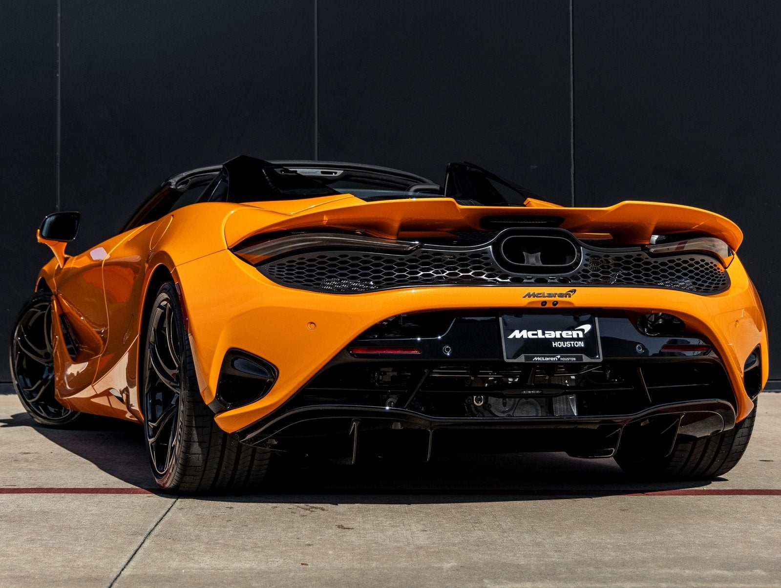 2026 McLaren 750S Base