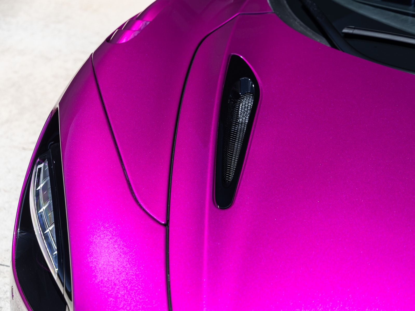 2027 McLaren 750S Base