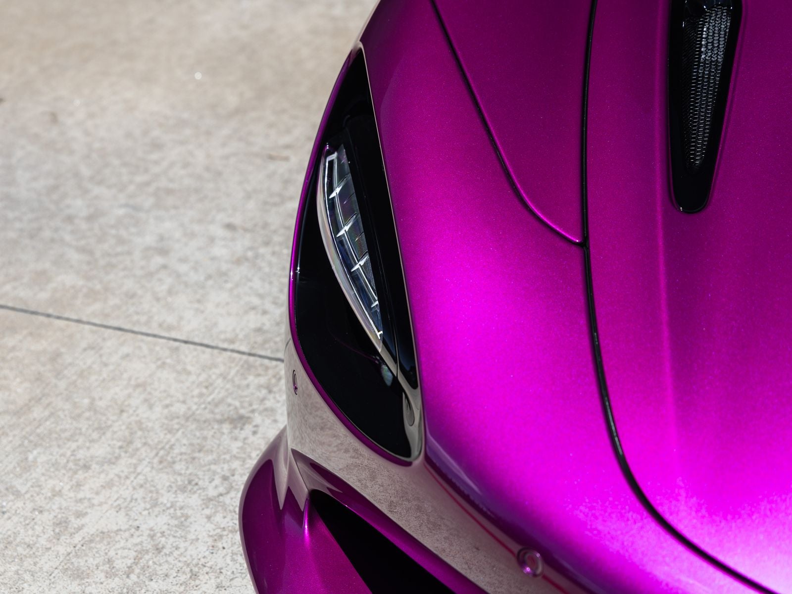 2027 McLaren 750S Base