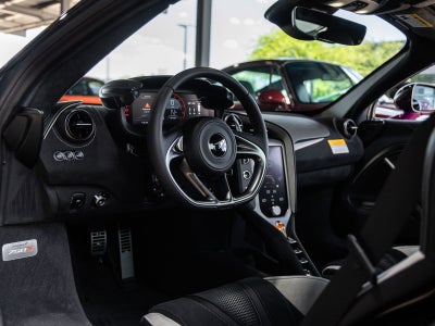 2027 McLaren 750S Base