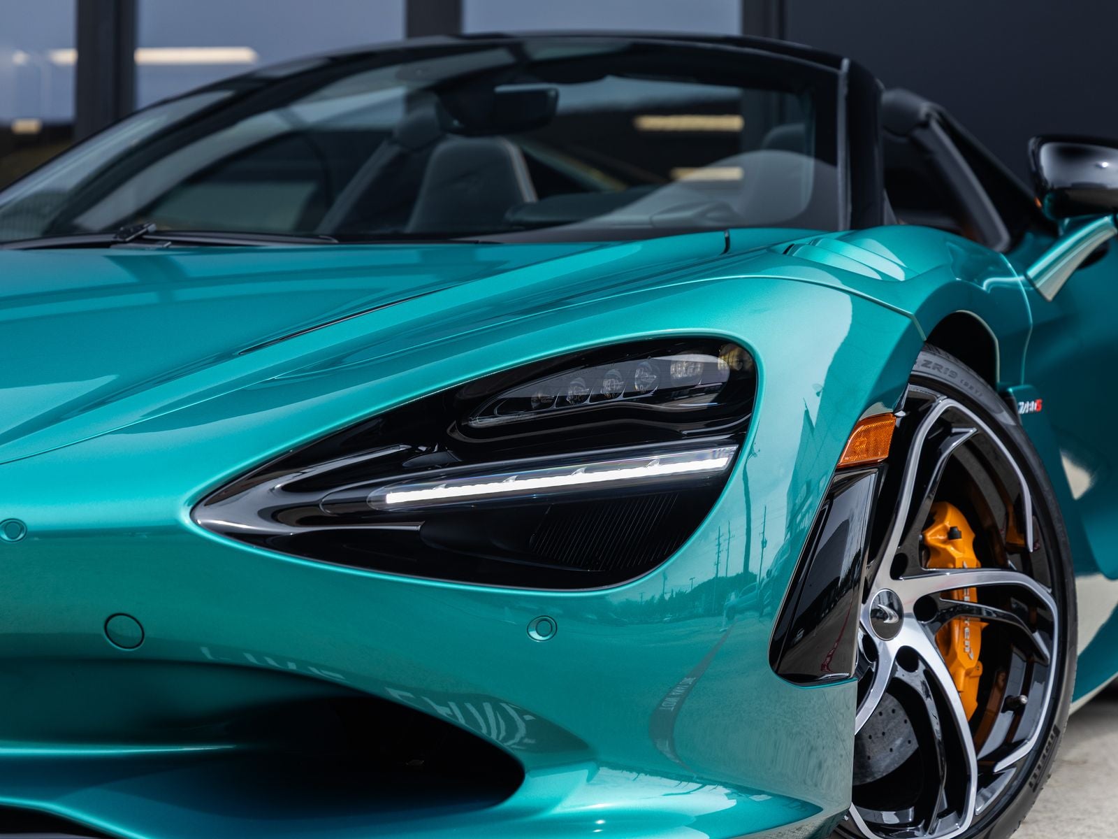 2027 McLaren 750S Base