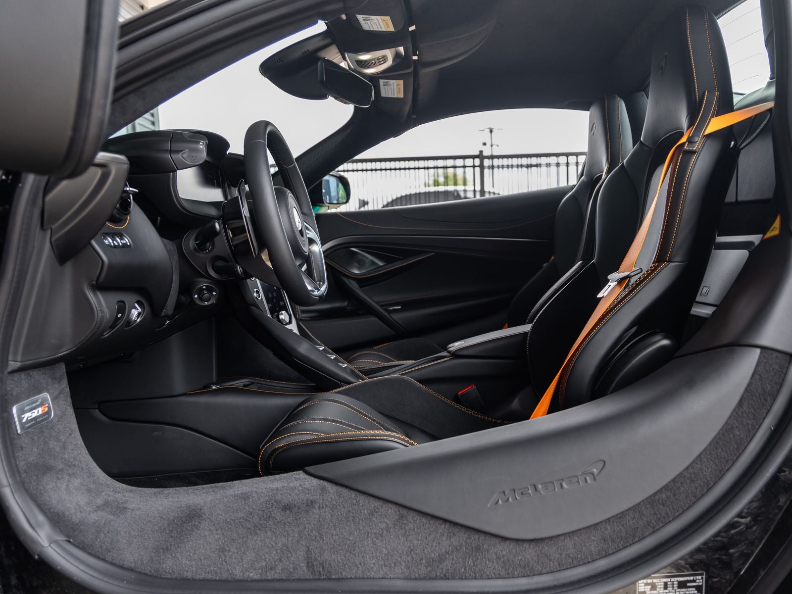 2027 McLaren 750S Base