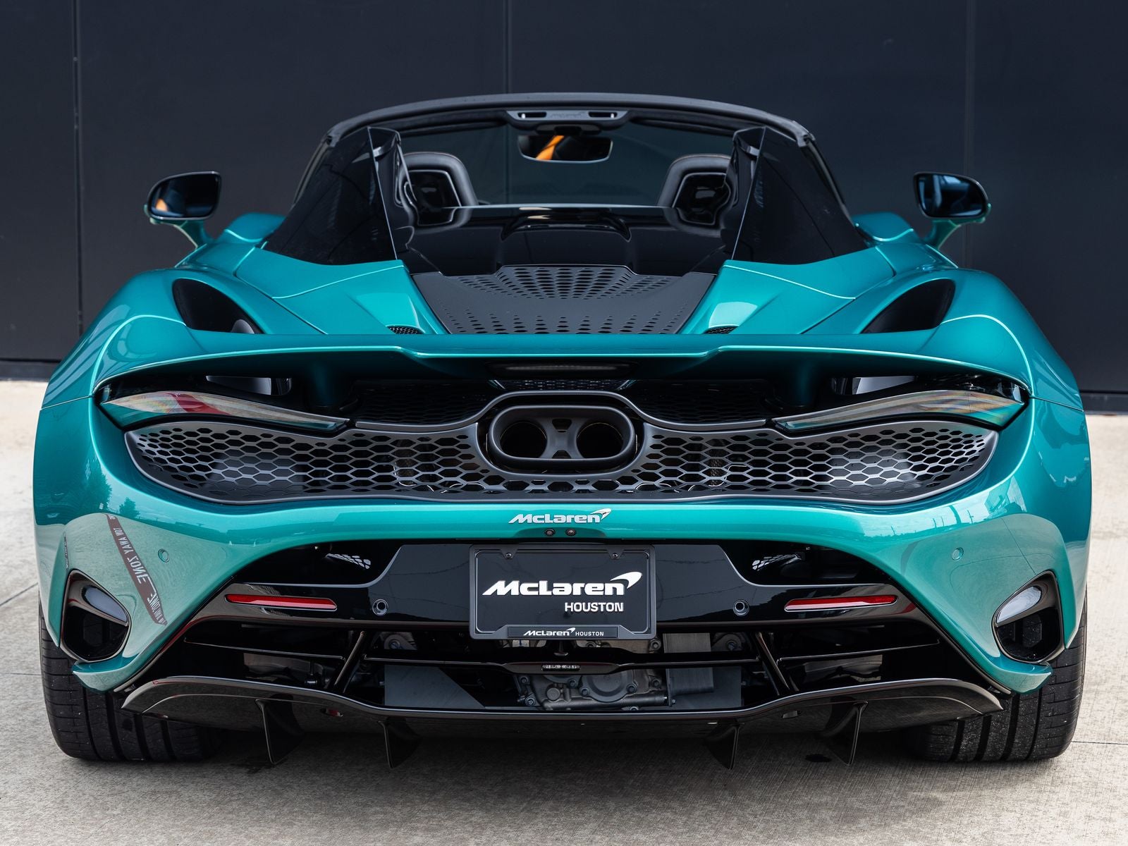 2027 McLaren 750S Base