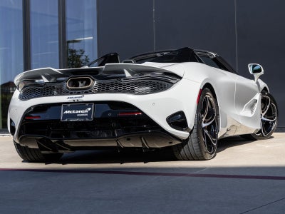 2026 McLaren 750S Base