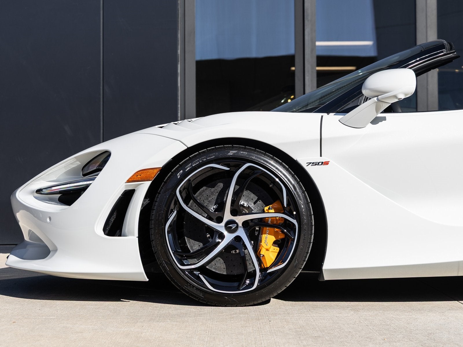 2026 McLaren 750S Base