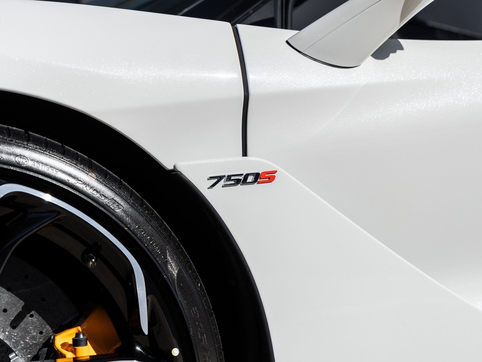 2026 McLaren 750S Base