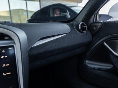 2026 McLaren 750S Base