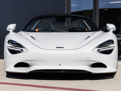 2026 McLaren 750S Base