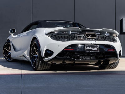 2026 McLaren 750S Base