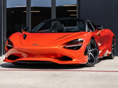 2026 McLaren 750S Base