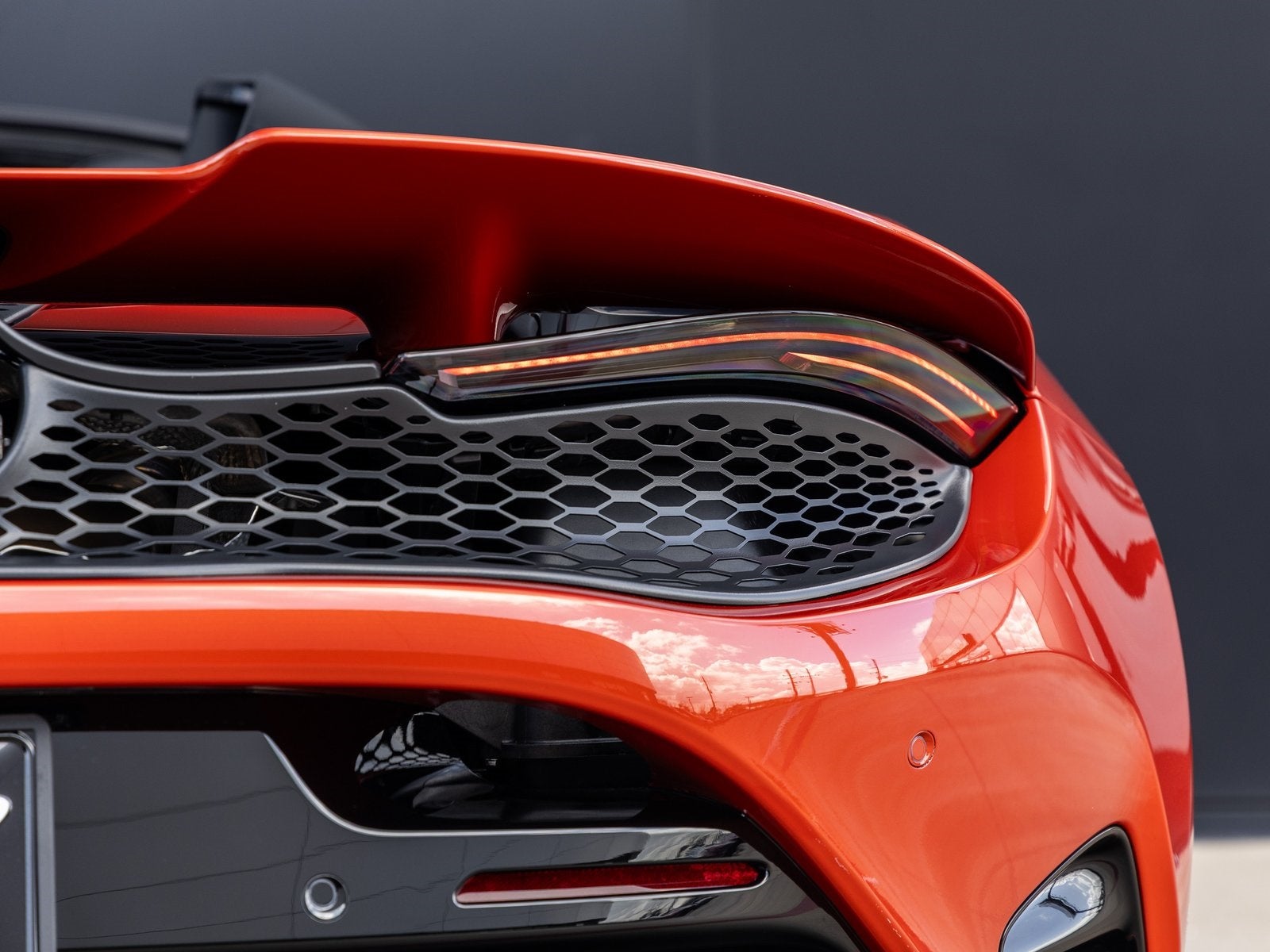 2026 McLaren 750S Base