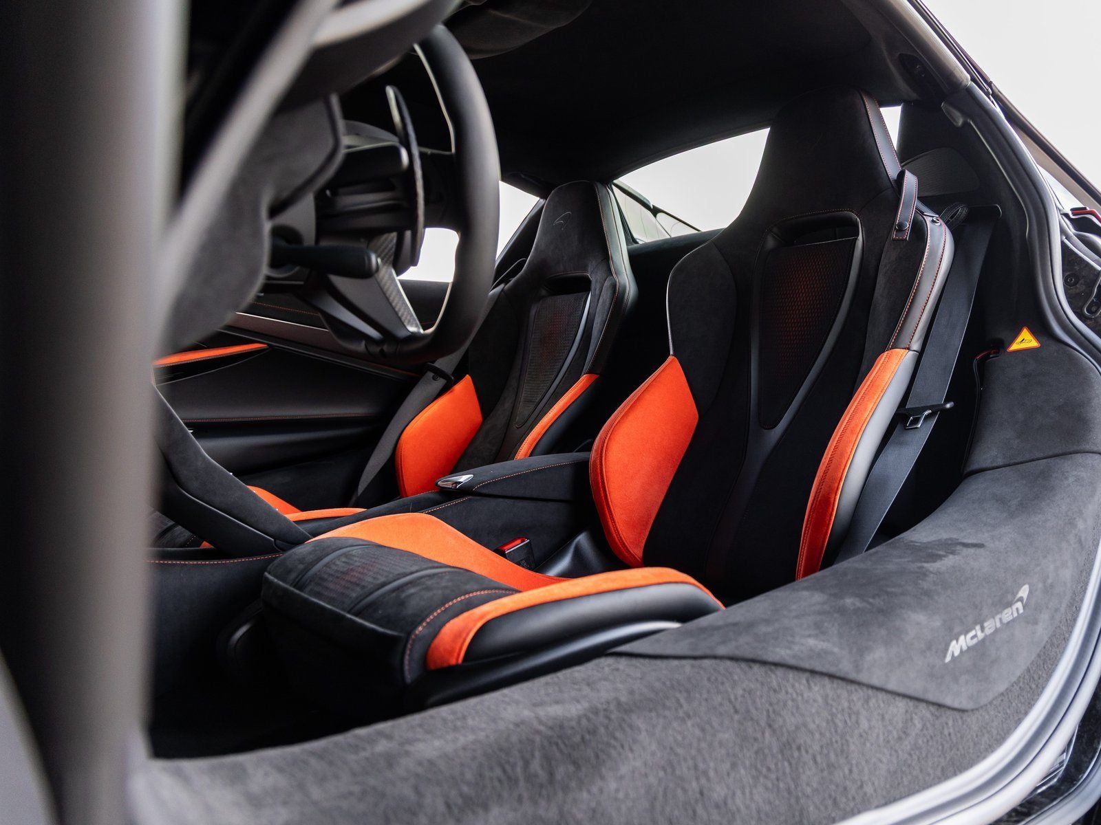 2026 McLaren 750S Base