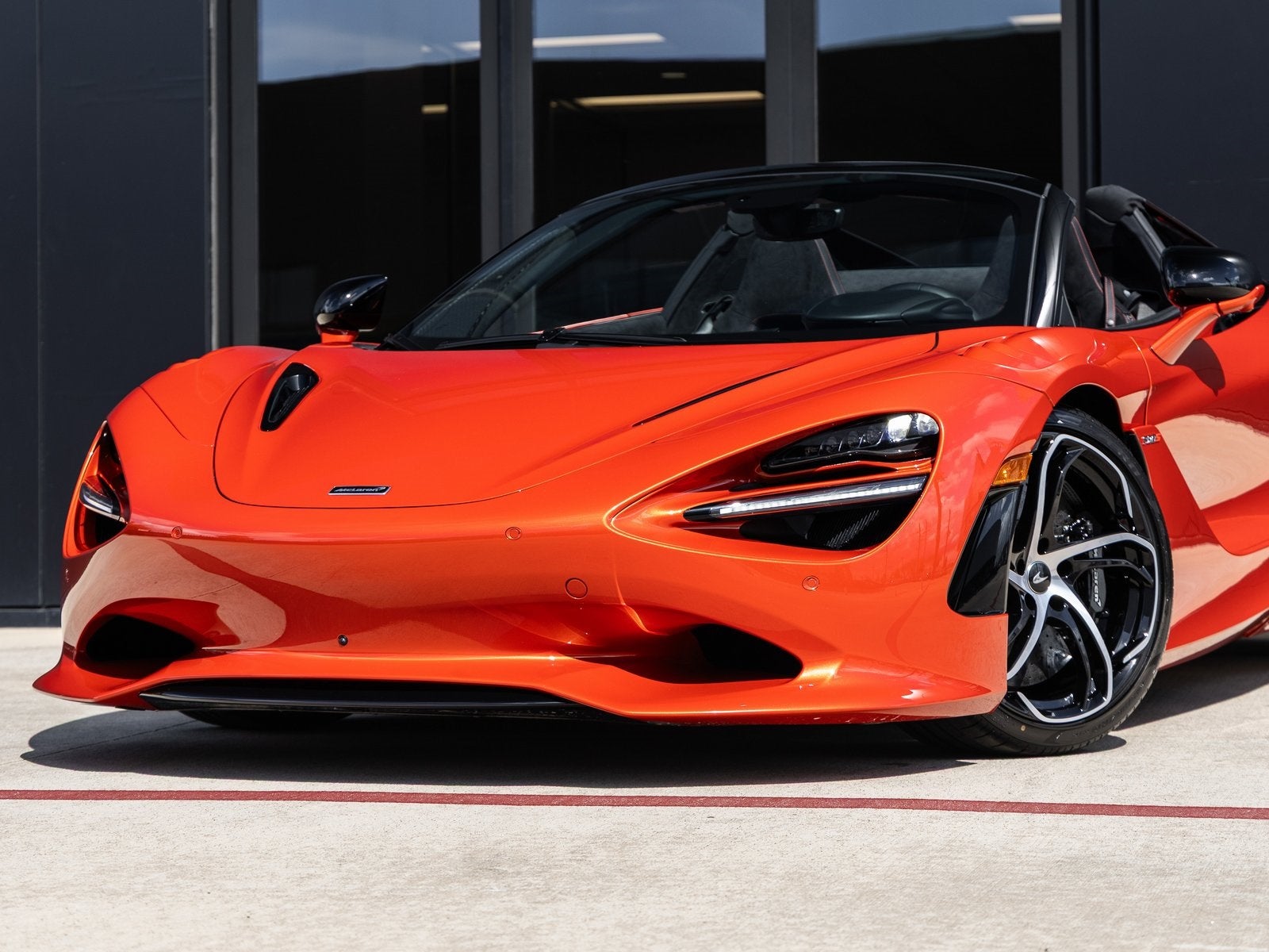2026 McLaren 750S Base
