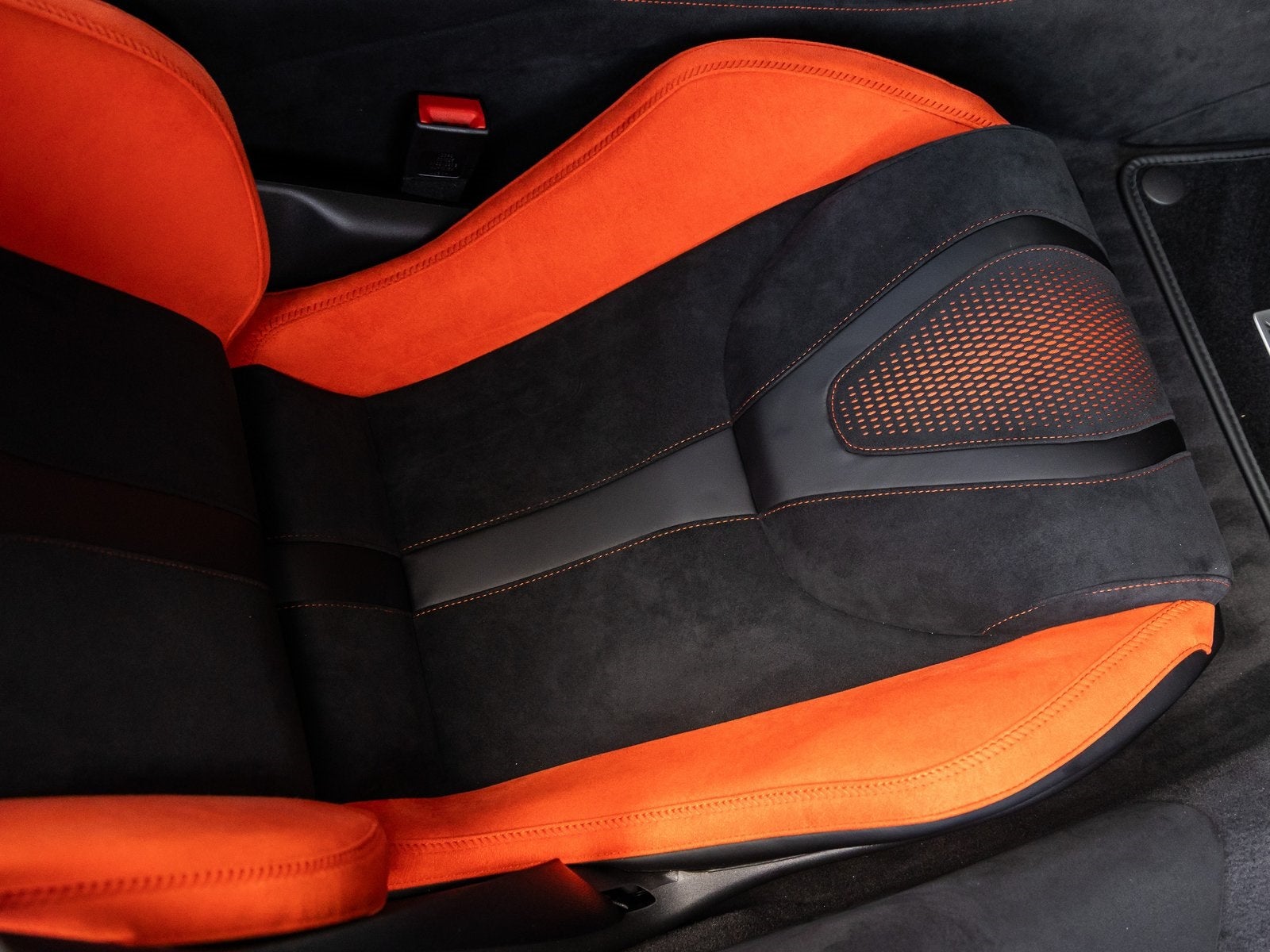 2026 McLaren 750S Base