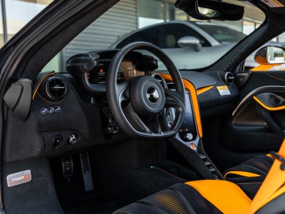 2026 McLaren 750S Base