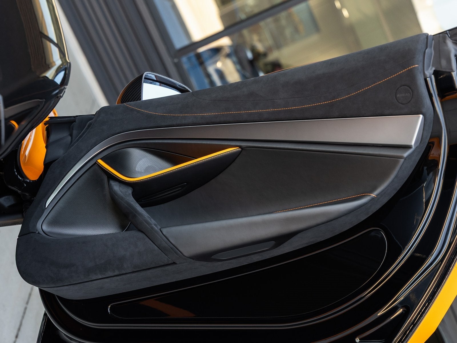 2026 McLaren 750S Base