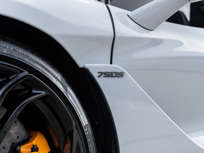 2027 McLaren 750S Base