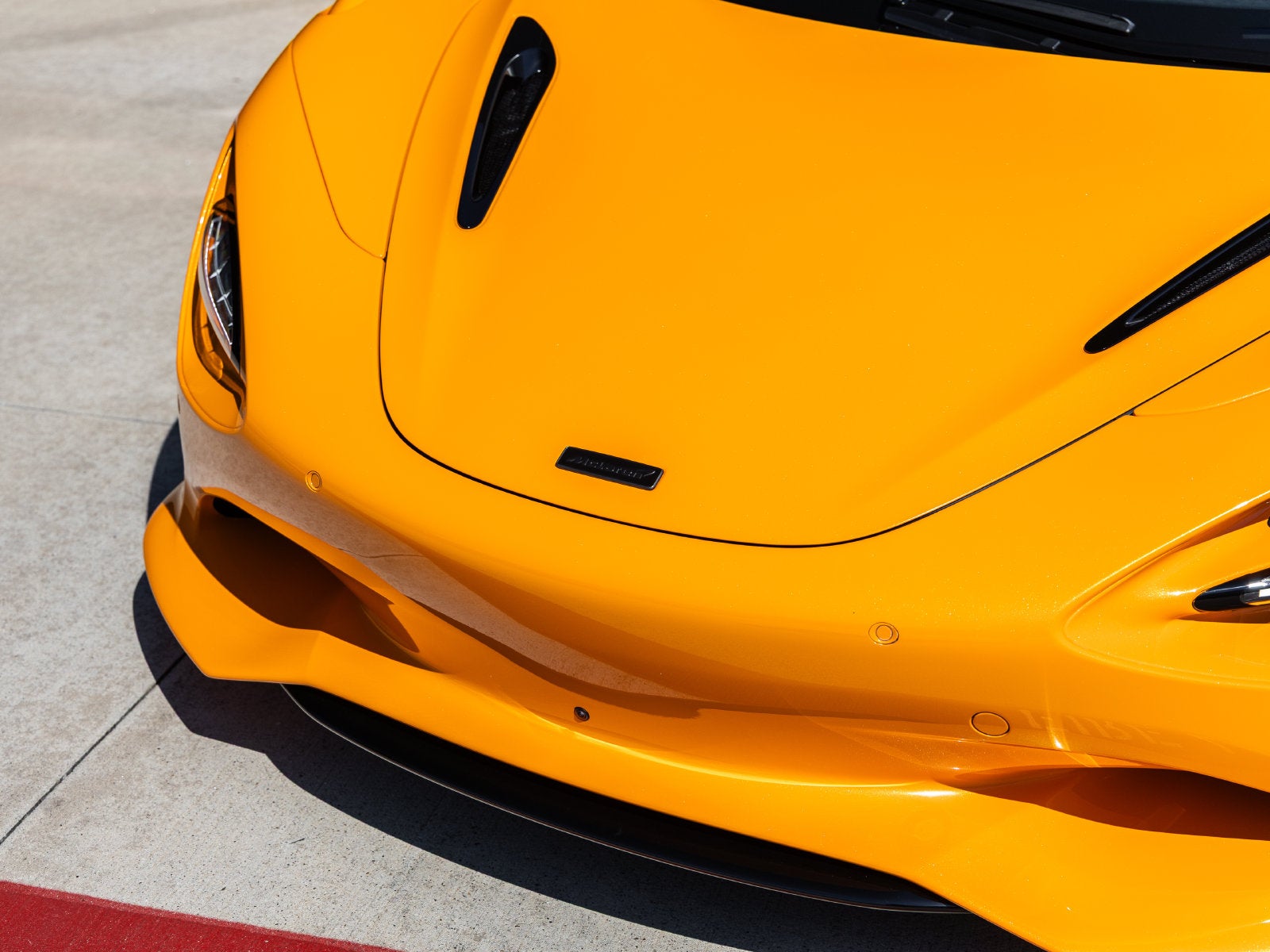 2027 McLaren 750S Base