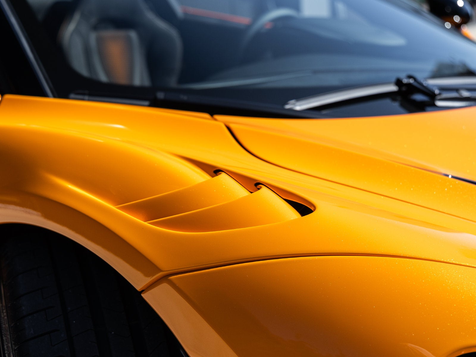2027 McLaren 750S Base
