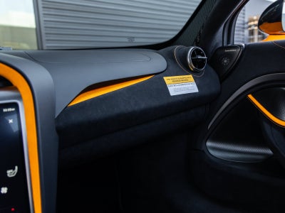 2027 McLaren 750S Base