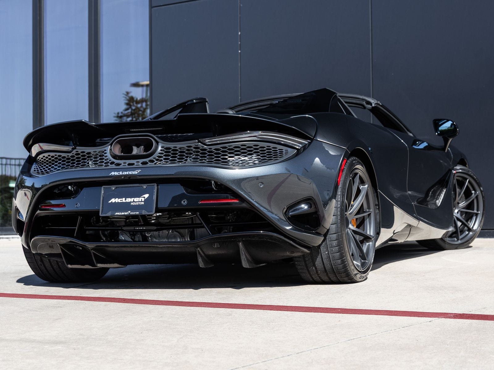2024 McLaren 750S Base