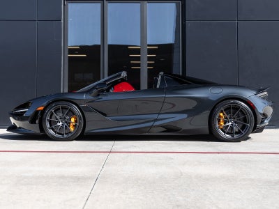 2024 McLaren 750S Base