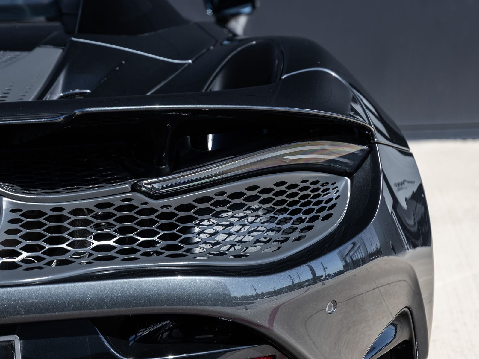 2024 McLaren 750S Base