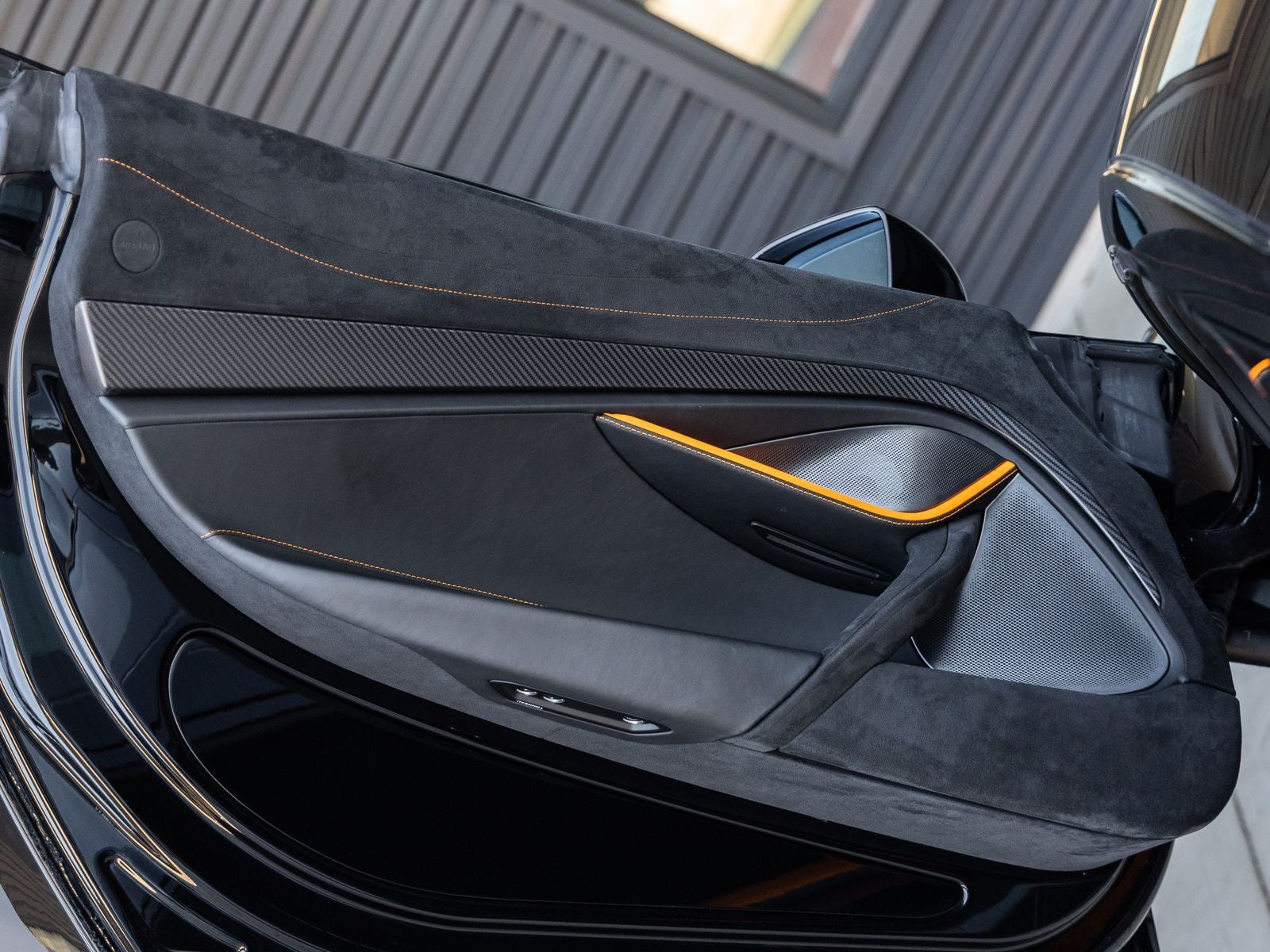 2024 McLaren 750S Base