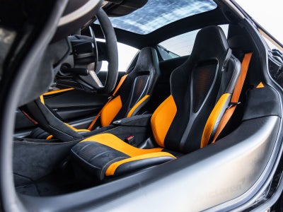2024 McLaren 750S Base