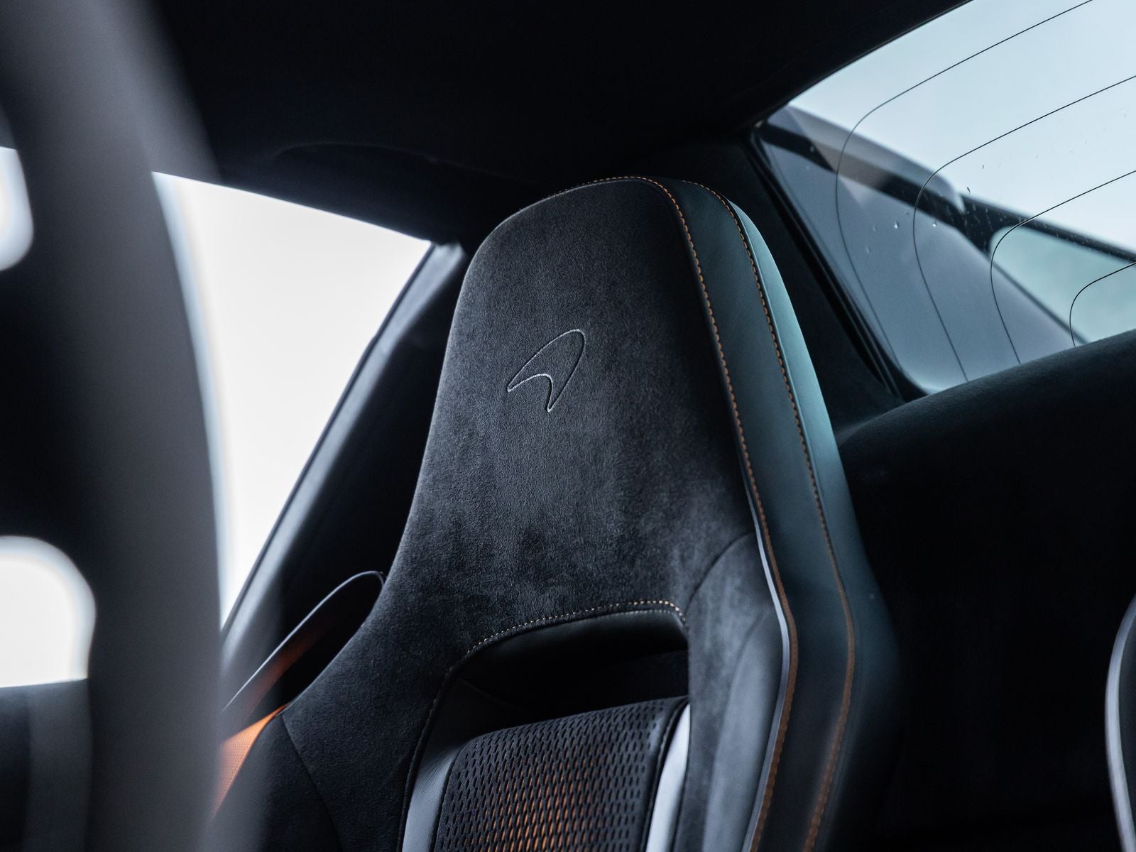 2024 McLaren 750S Base