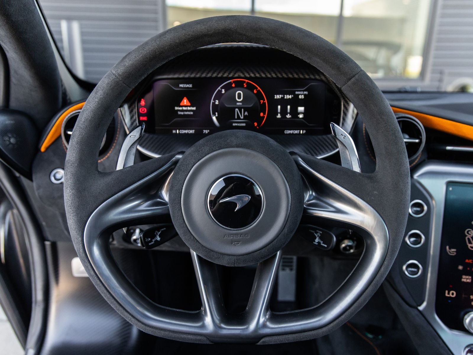 2024 McLaren 750S Base