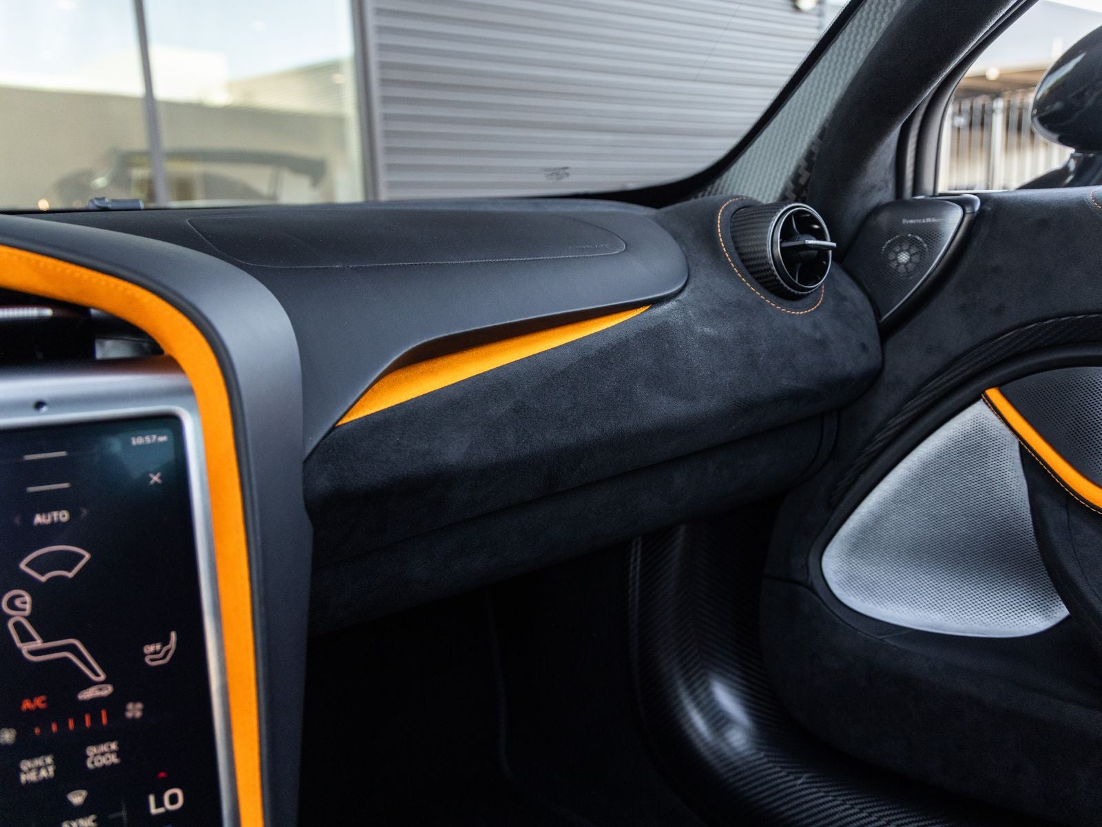 2024 McLaren 750S Base