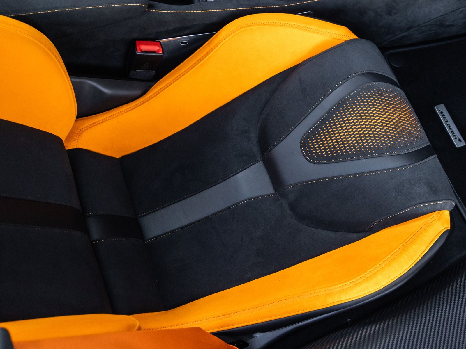 2024 McLaren 750S Base
