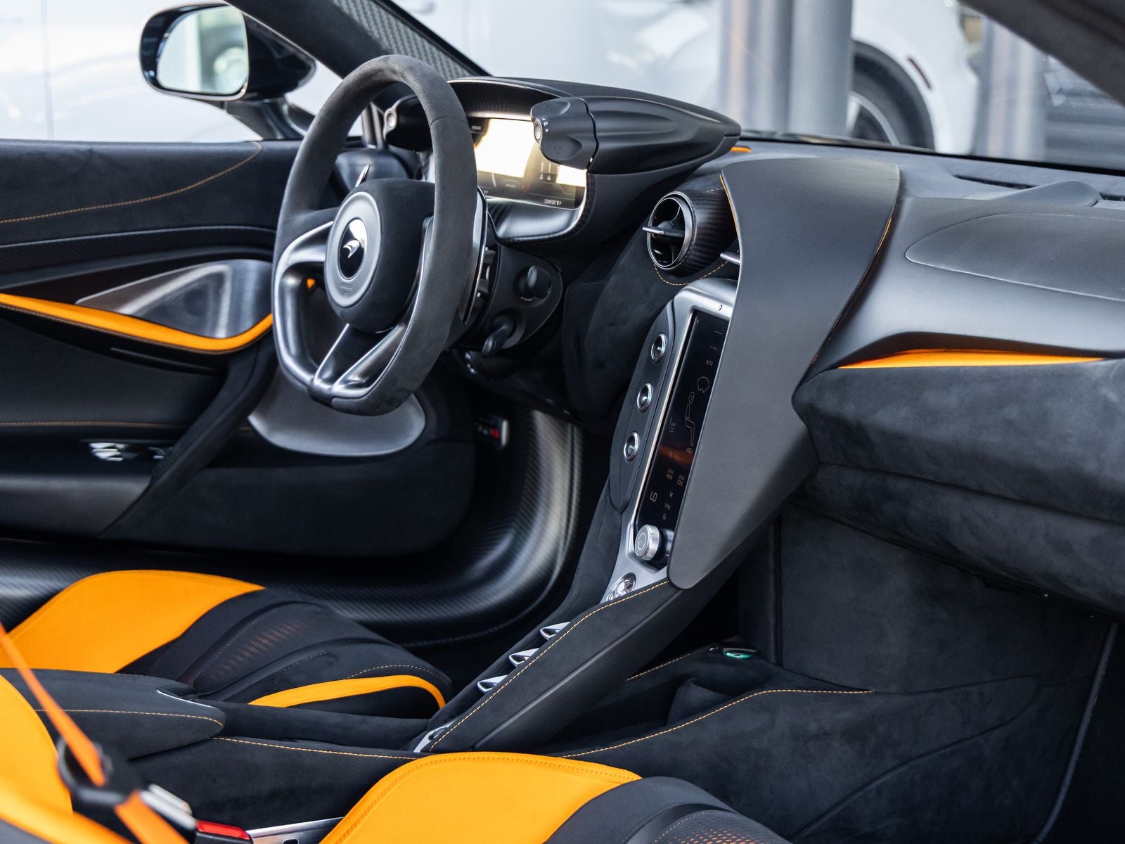 2024 McLaren 750S Base