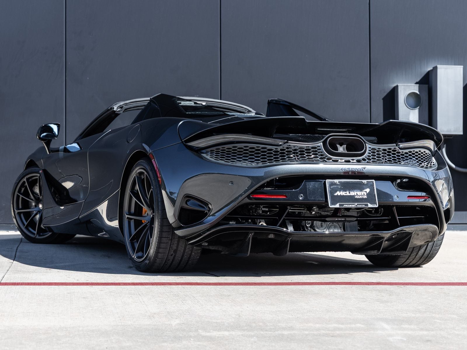 2024 McLaren 750S Base