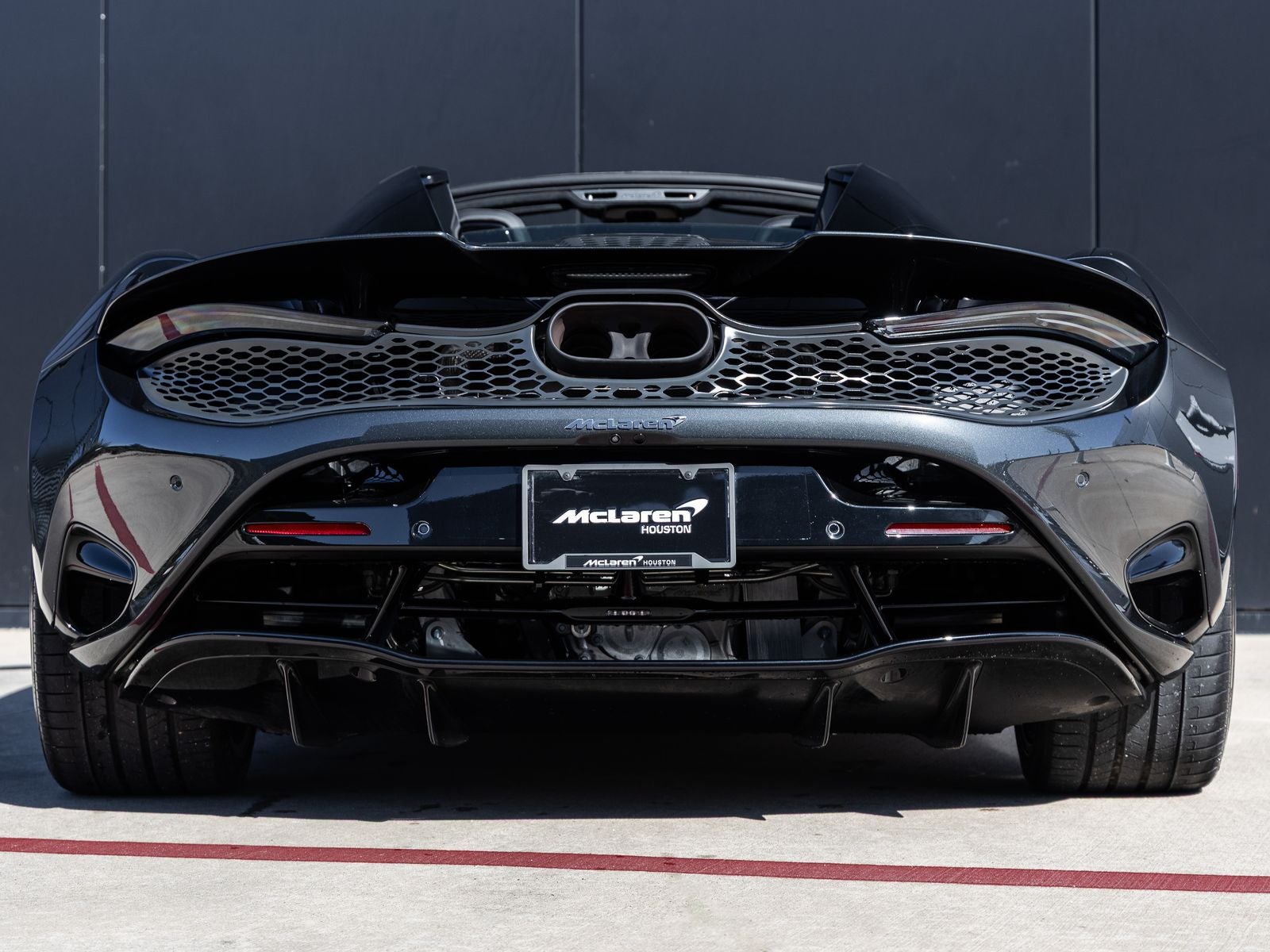 2024 McLaren 750S Base