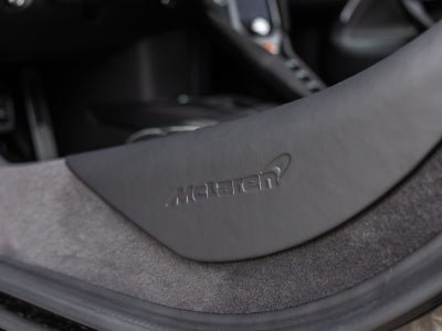 2026 McLaren 750S Base