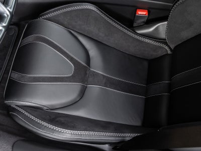 2026 McLaren 750S Base