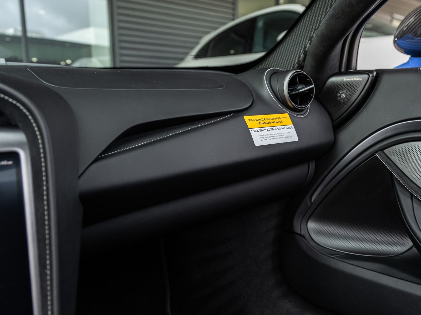 2026 McLaren 750S Base