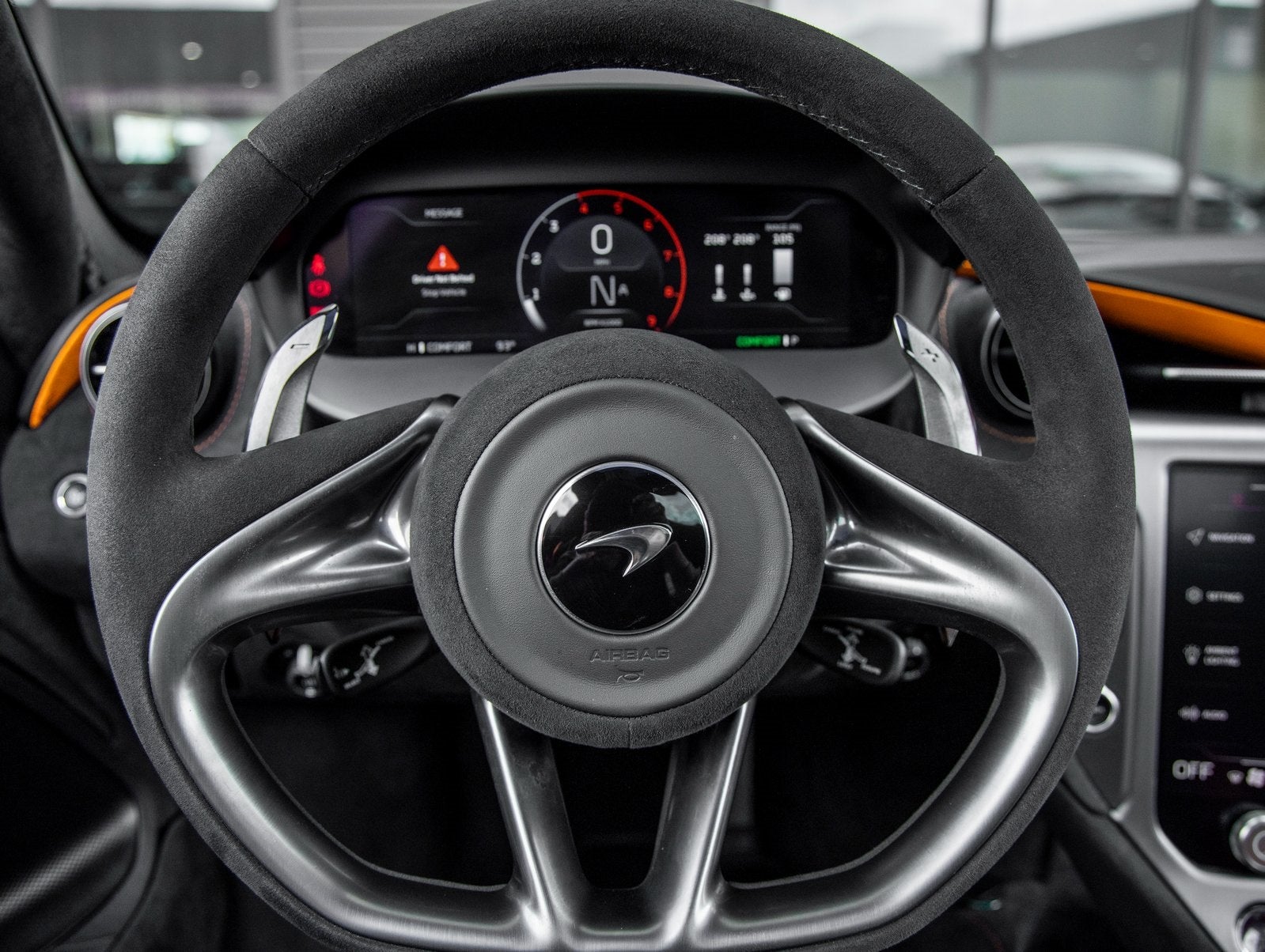 2024 McLaren 750S Base