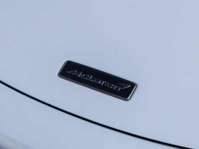 2026 McLaren 750S Base