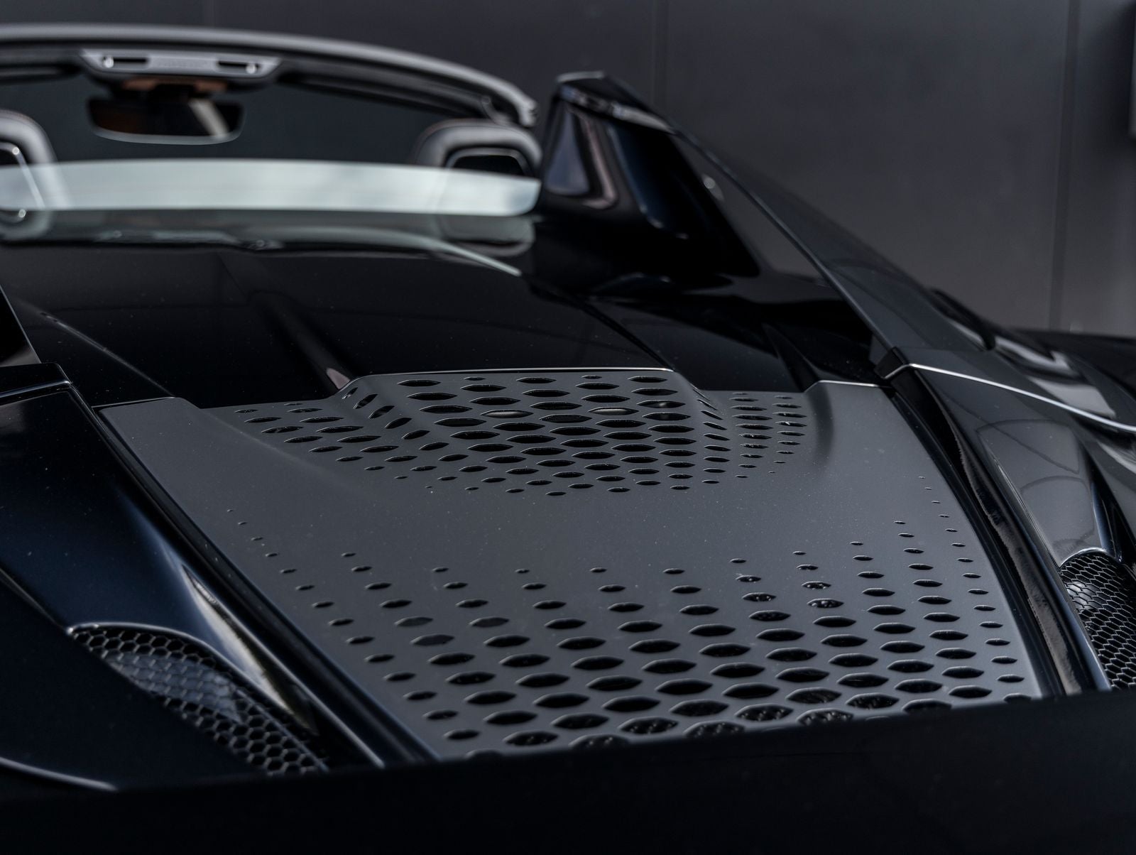 2027 McLaren 750S Base