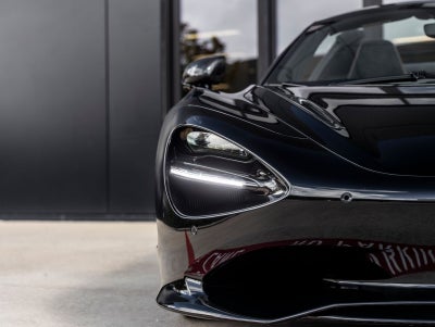 2027 McLaren 750S Base