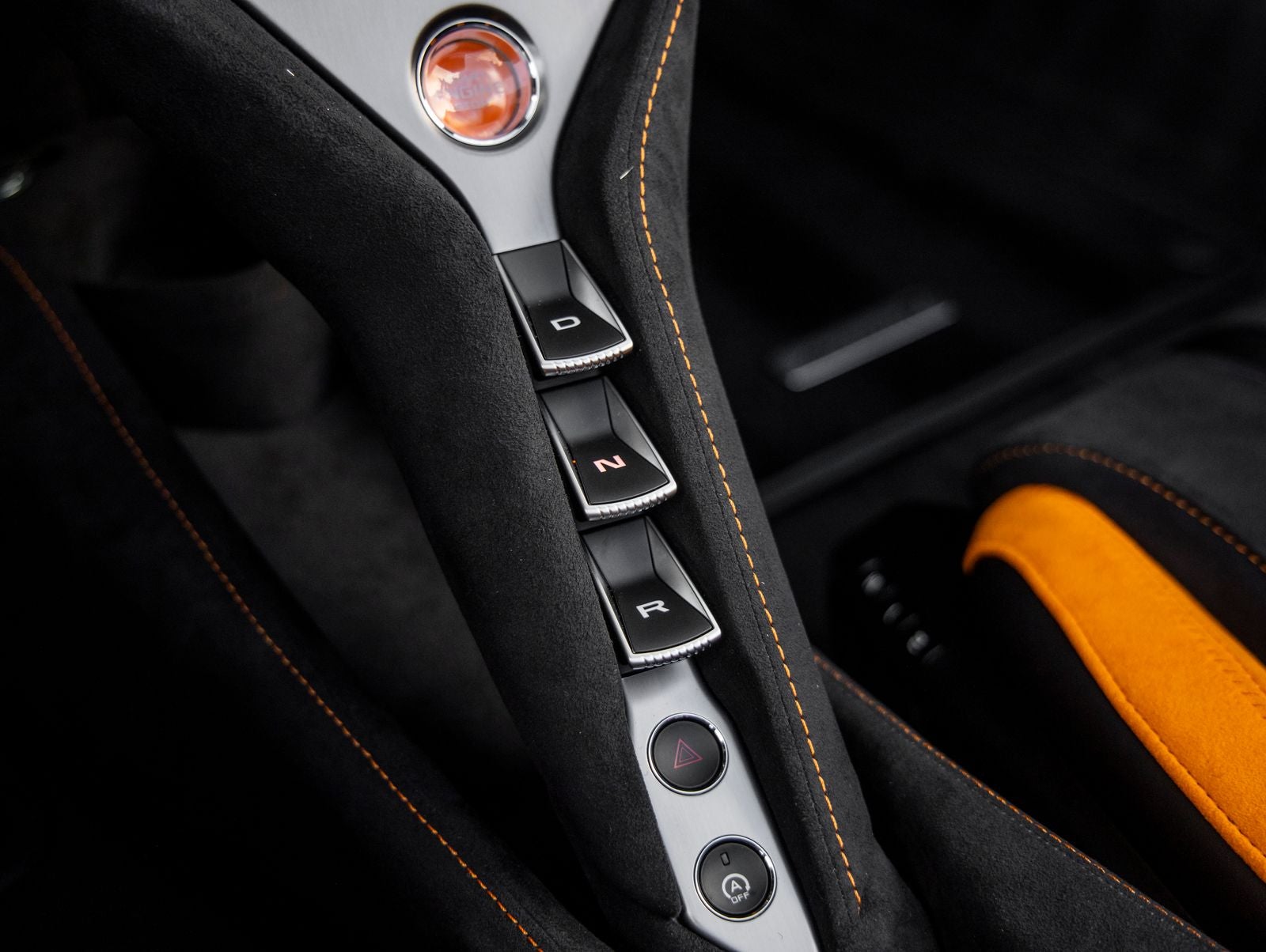2027 McLaren 750S Base
