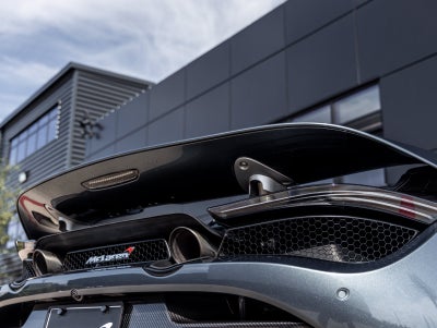 2018 McLaren 720S Base
