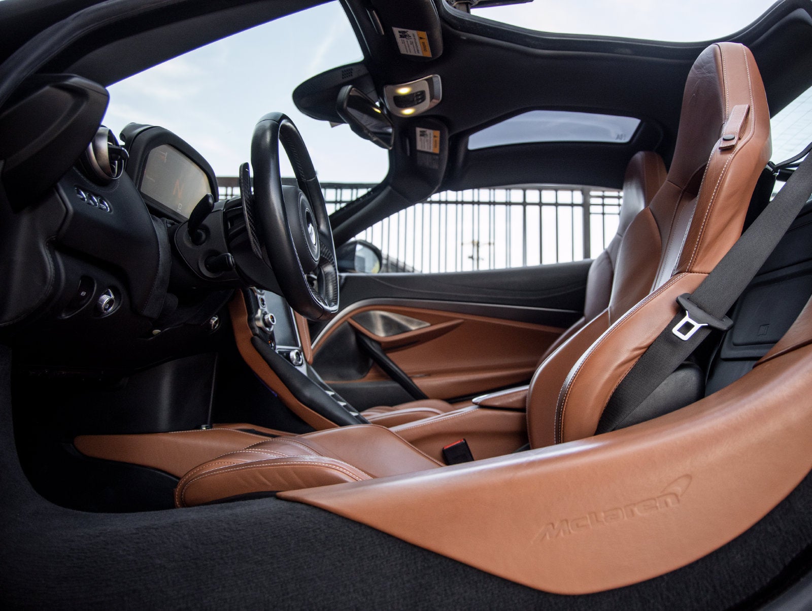 2018 McLaren 720S Base